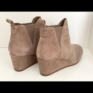 Suede Bootie, Toms Kayley Wedge